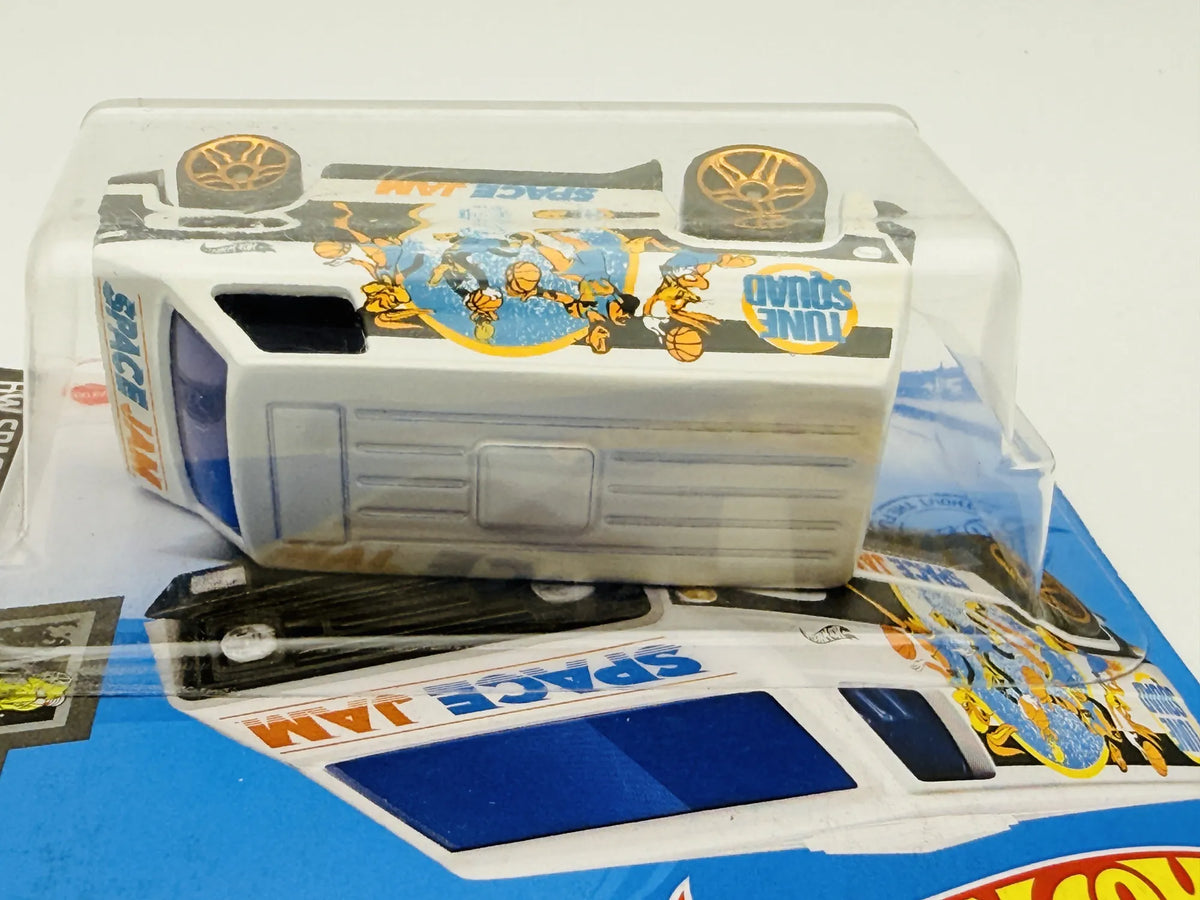 70S Van Hot Wheels 2021 HW Space 1:64 Van SPACE JAM Blister Biały – zdjęcie 6