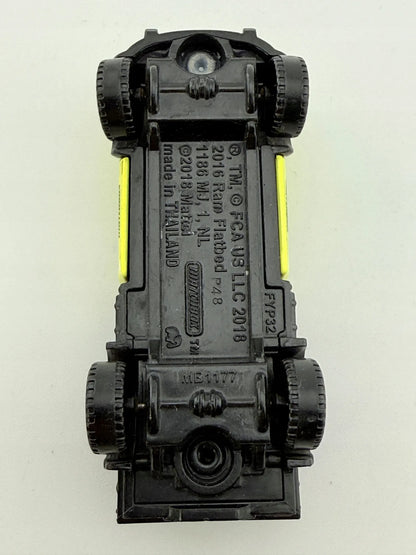 Ram Flatbed Mainline Matchbox 2018 Żółty 1:64 – zdjęcie 6