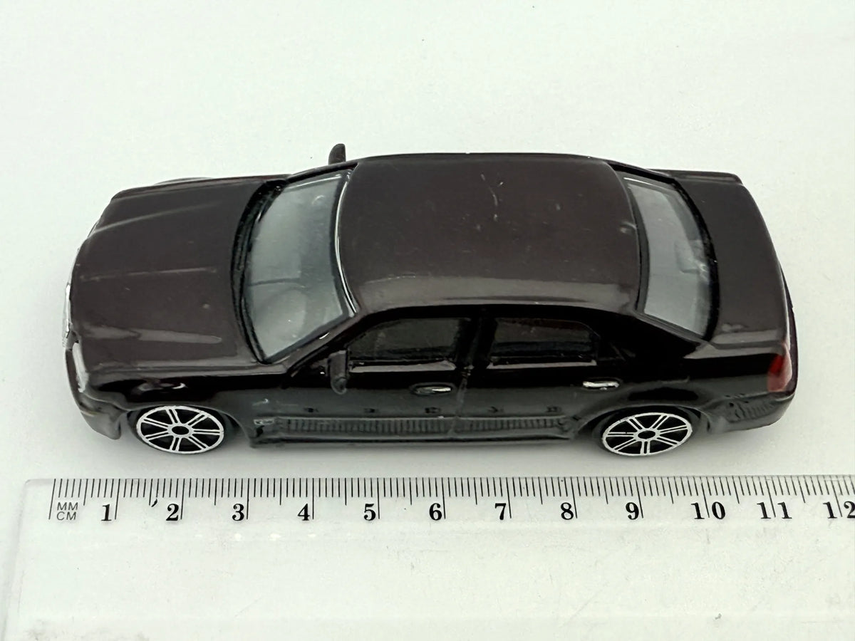 Chrysler 300C Hemi Bburago Ciemny 1:43 – zdjęcie 6