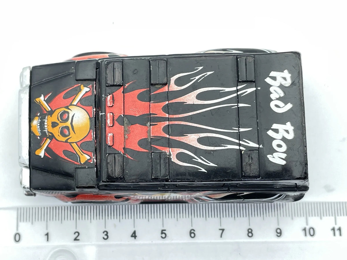 Bad Boy Czarny 1:43 Vintage VAN – zdjęcie 6