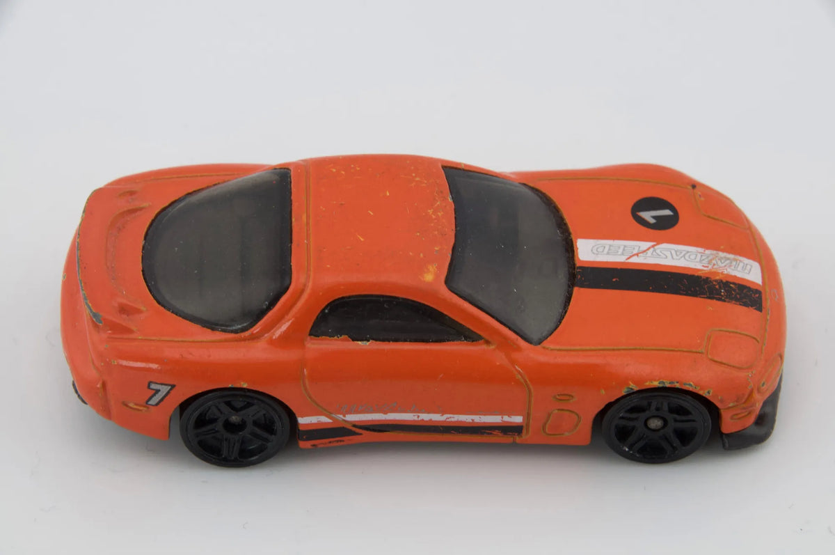 Mazda Rx-7 Hot Wheels Pomarańczowa 1:64 – zdjęcie 6
