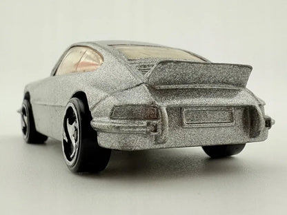 Porsche Carrera Hot Wheels Srebrny 1:64 – zdjęcie 6