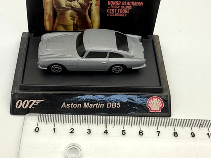 ASTON MARTIN DB5, JAMES BOND GOLDFINGER, Shell V-Power, Srebrny, 1:64 – zdjęcie 6