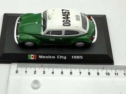 VOLKSWAGEN BEETLE TAXI MEXICO CITY 1985, AmerCom 1985 Zielony 1:43 Resoraki – zdjęcie 6