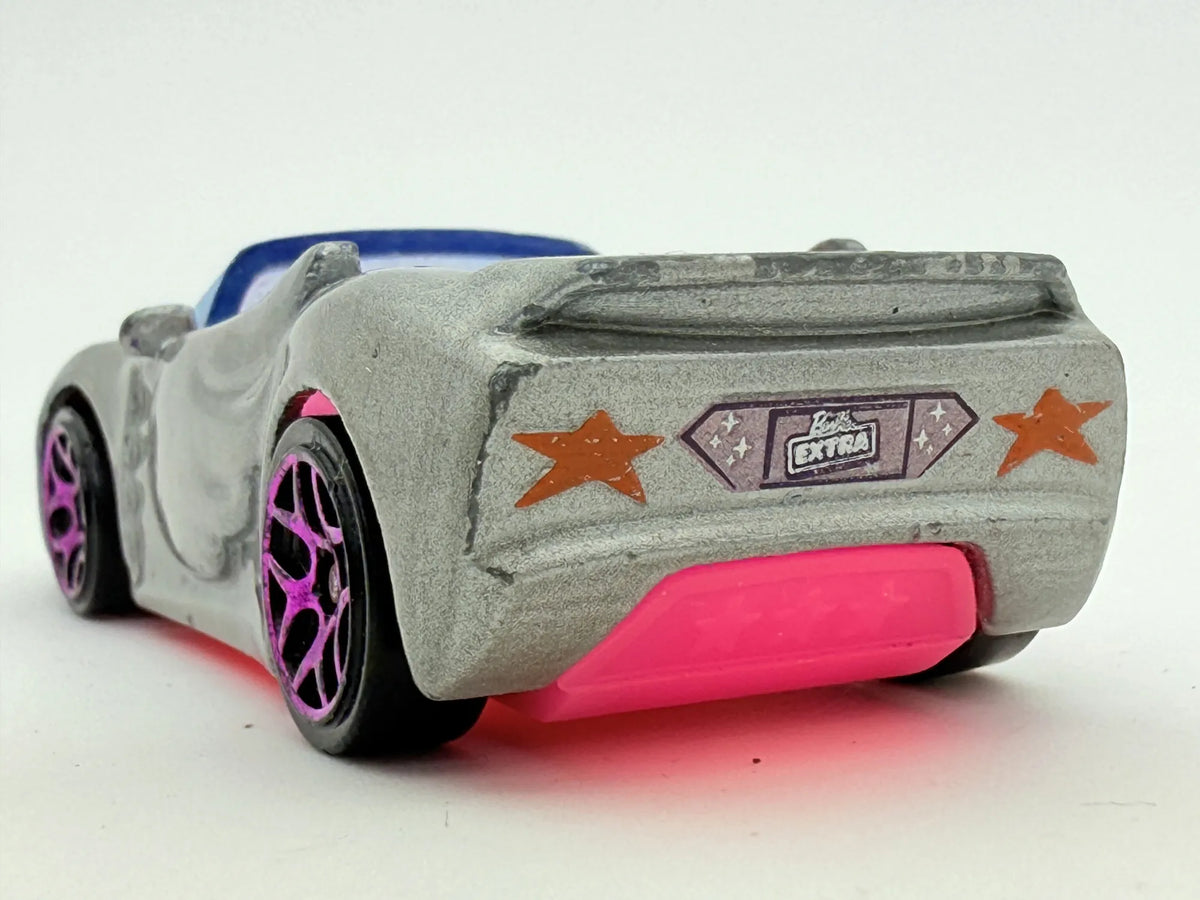 Barbie D Extra Hot Wheels Srebrna 1:64 – zdjęcie 6