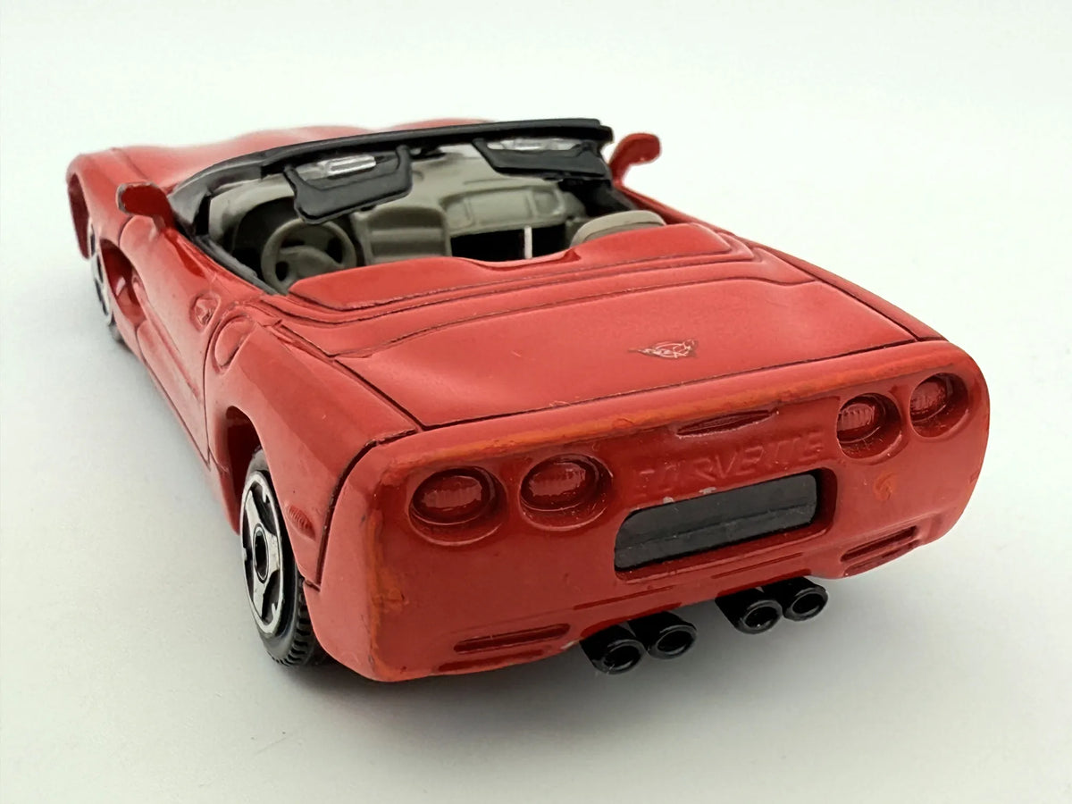 Chevrolet Corvette, Bburago, Made in Italy, Die cast Resoraki Czerwony 1:43 – zdjęcie 6