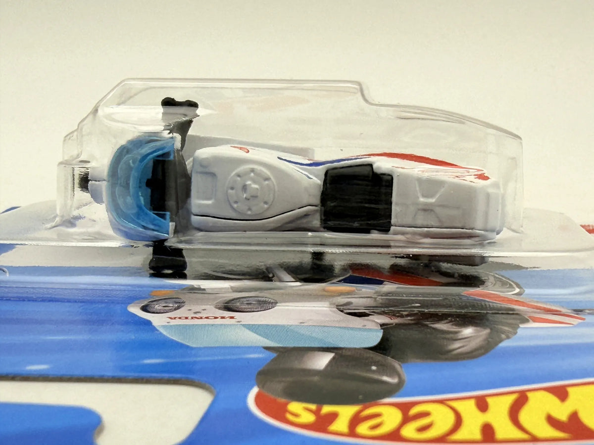 Motocykl HONDA VFR750R RC30 Moto Motos Hot Wheels 2025 Biały 1:64 – zdjęcie 6