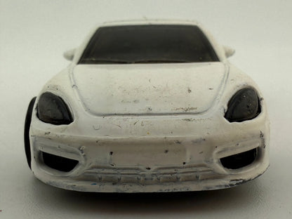 Porsche Panamera Turbo S E-Hybrid Sport Turismo Hot Wheels 2018 Biały 1:64 – zdjęcie 6