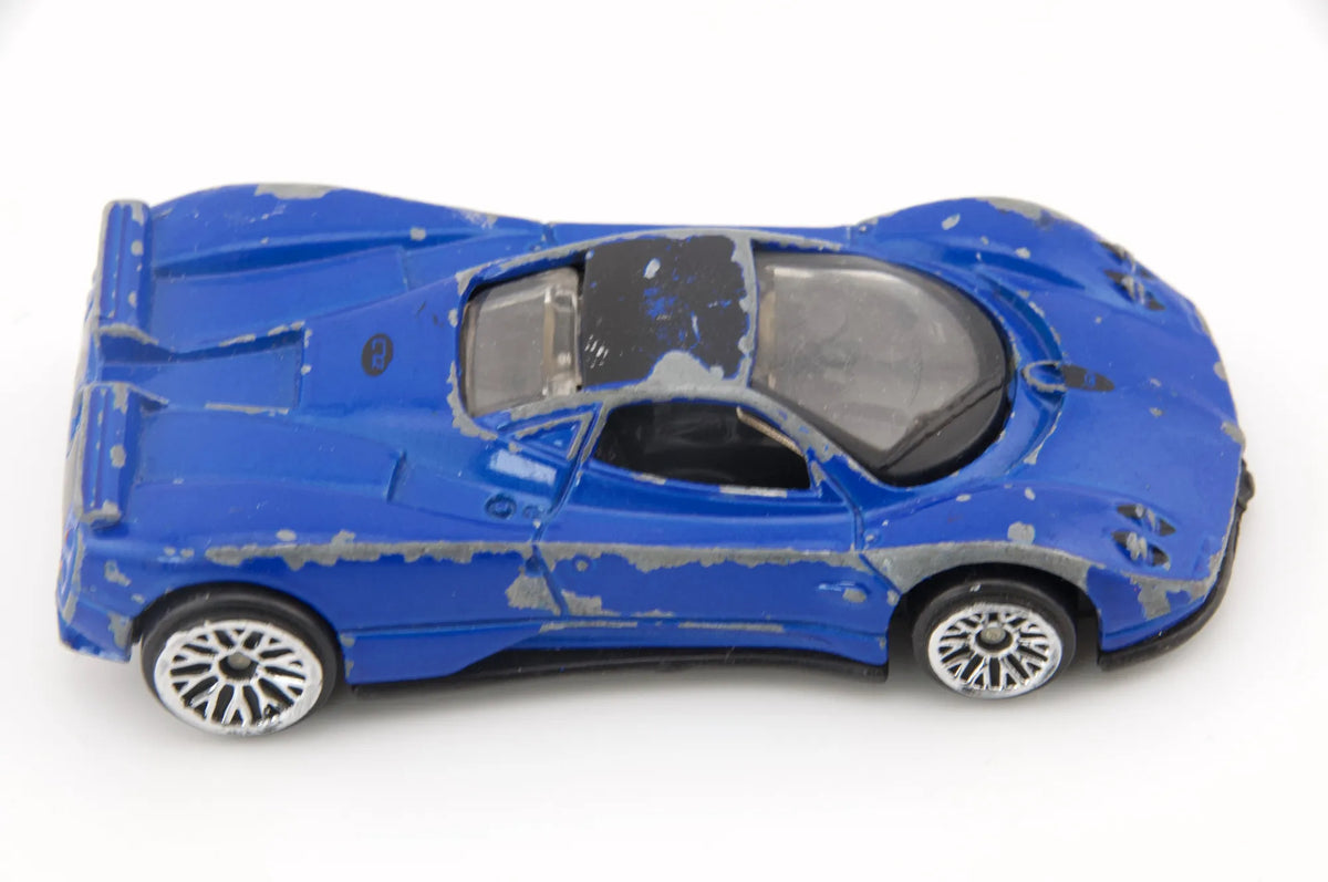 Pagani Zonda Motor Max Niebieski 1:64 – zdjęcie 6