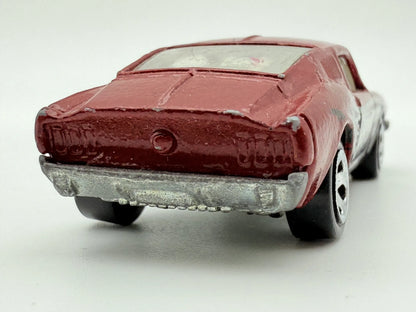 1968 CUSTOM MUSTANG, Hot Wheels 2002, Metal Metal, Die cast, Czerwony, 1:64 – zdjęcie 6