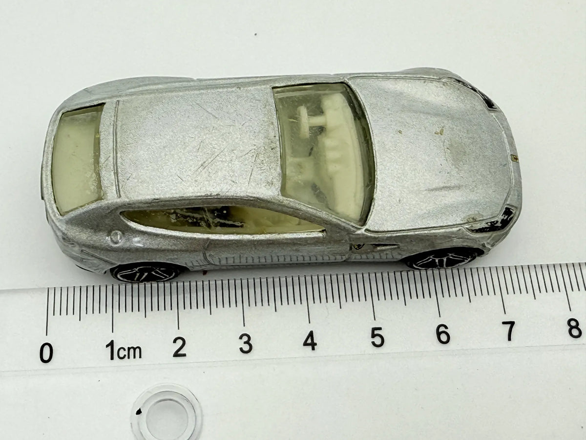 Ferrari FF, Hot Wheels, Resoraki, Die cast 1:64, srebrny – zdjęcie 6