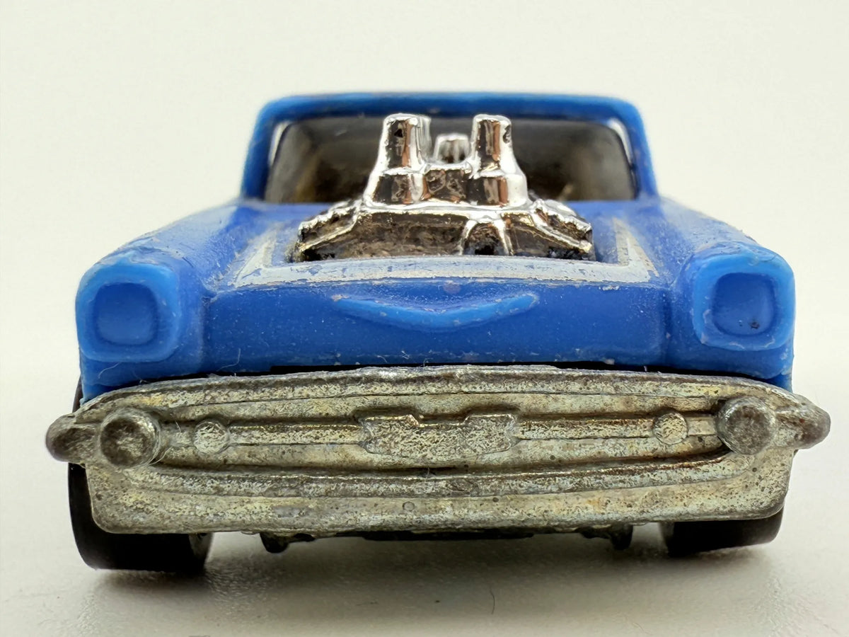 1957 Chevy Hot Wheels Niebieski 1:60 – zdjęcie 6