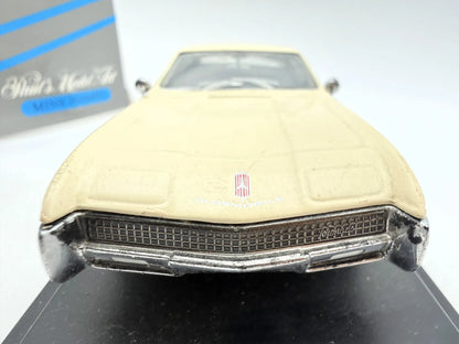 OLDSMOBILE TORONADO, Minichamps, Die cast, Kremowy, 1:43, Resoraki – zdjęcie 6