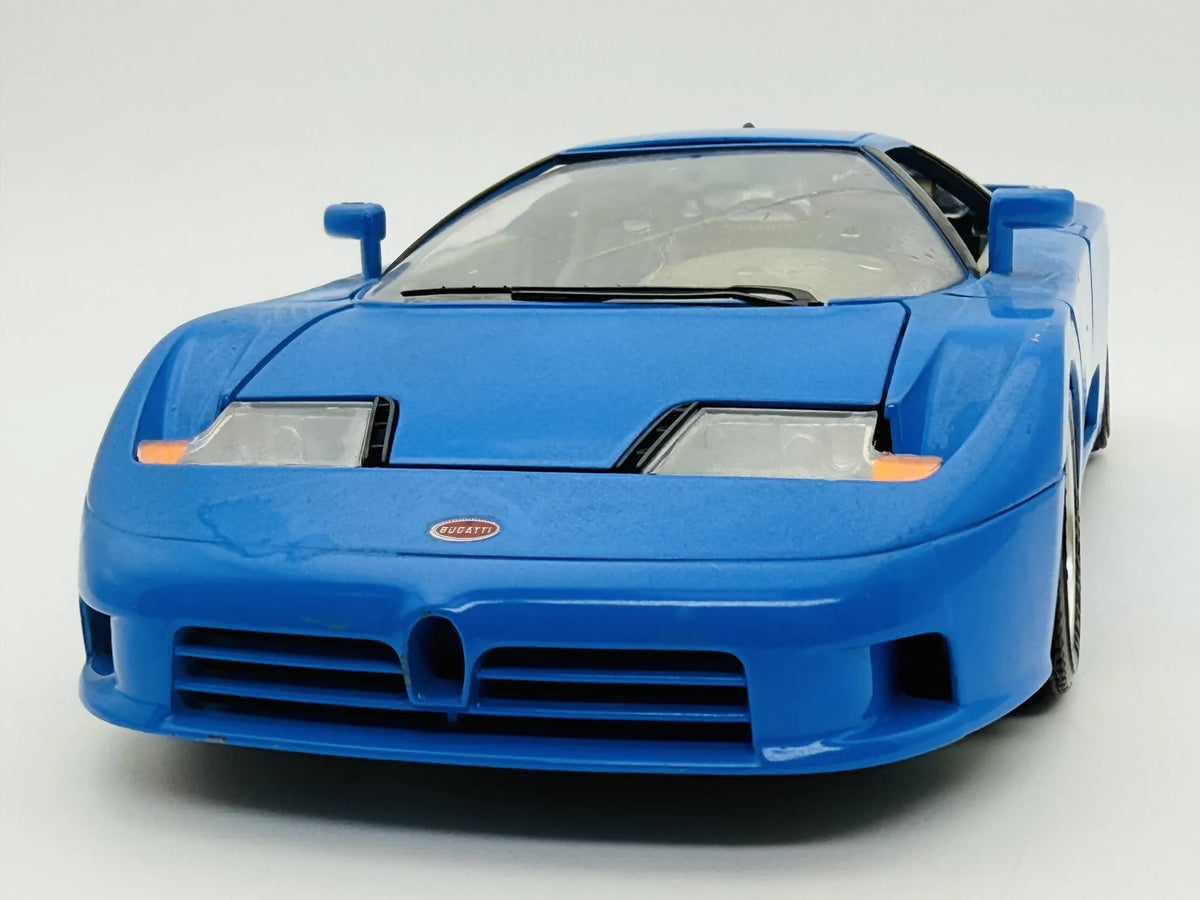 Bugatti EB110 Bburago 1991 1:18 Made in Italy Luzak Niebieski – zdjęcie 6