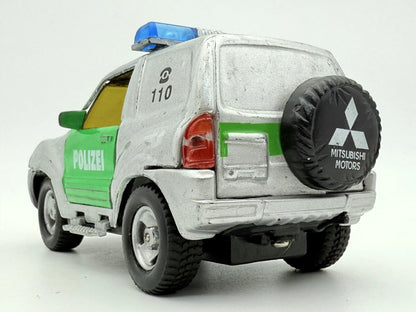 Mitsubishi Pajero POLICE, Suv Policyjny, resoraki, die cast, 1:43 – zdjęcie 6