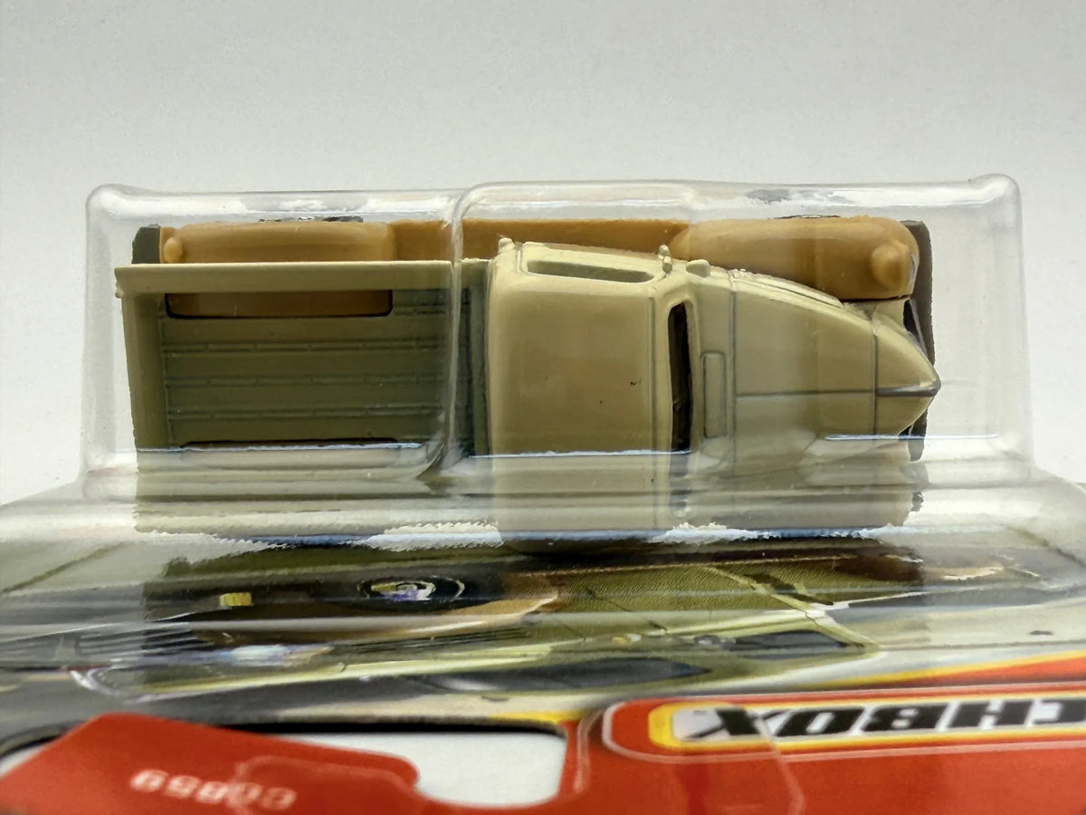 1940 DODGE V-SERIES TRUCK, Matchbox 2025 Die cast C0859 Krem. 1:64 Resoraki – zdjęcie 6