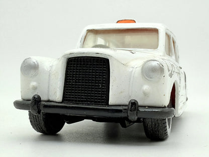 Austin London Taxi, Corgi, Made in Gt Britain, Die cast Resoraki Biały 1:64 – zdjęcie 6