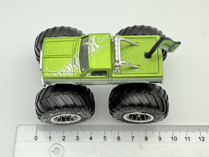MONSTER TRUCK Chevrolecie Silverado 1983, Hot Wheels, Die cast MT, 1:64 – zdjęcie 6