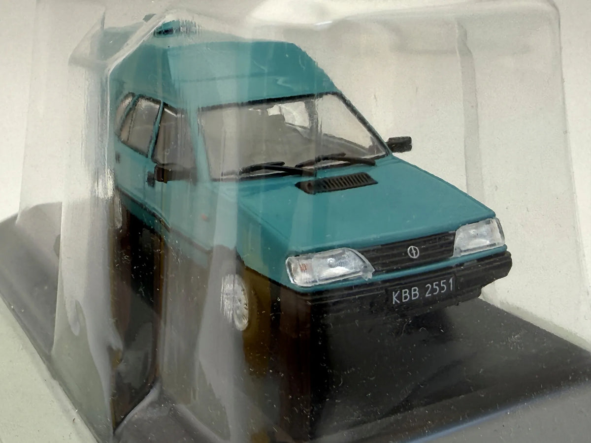 POLONEZ CARGO Legendy FSO Deagostini Zielony 1:43 – zdjęcie 6