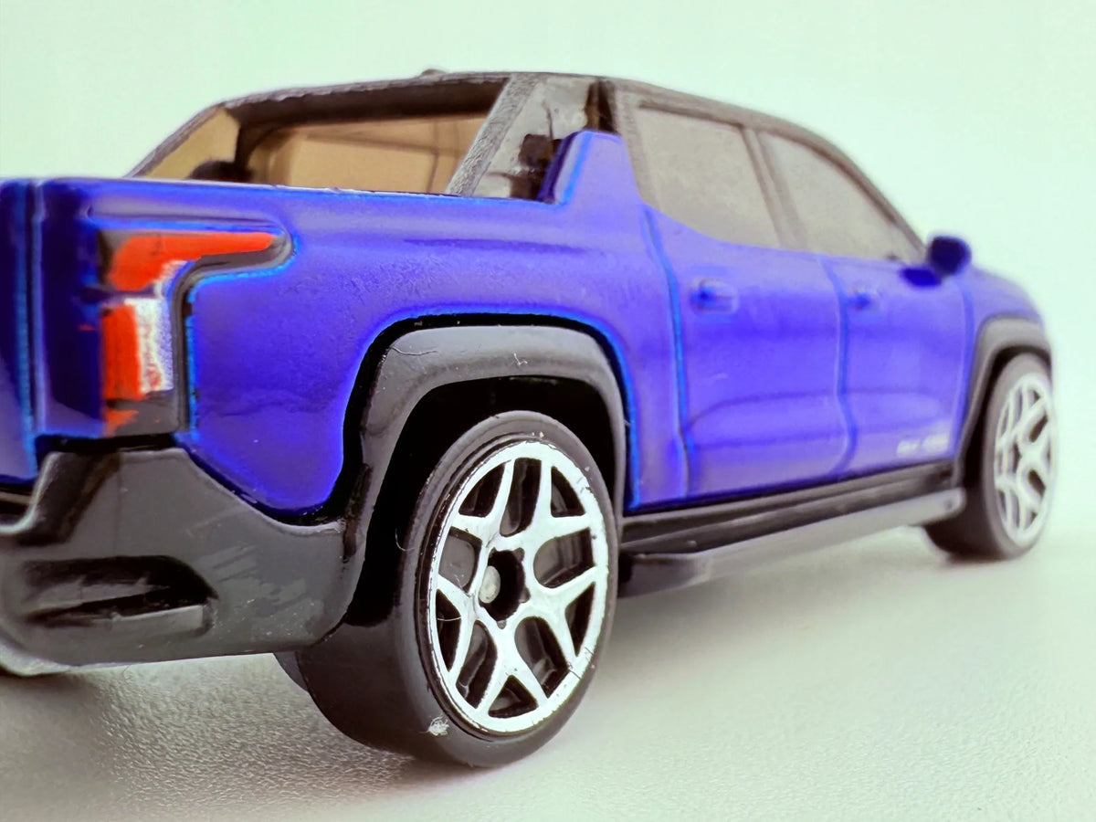 SILVERADO EV RST, Hot Wheels 2023, HRY63, Niebieski,, 1:64, Resoraki – zdjęcie 6