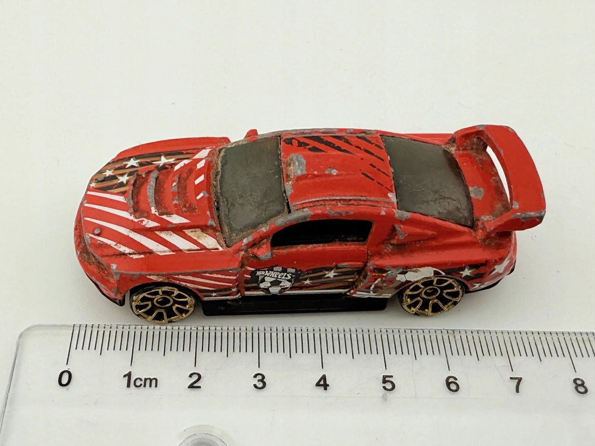 Custom 12 Ford Mustang Hot Wheels 2011 Czerwony 1:64 – zdjęcie 6