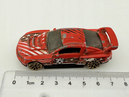 Custom 12 Ford Mustang Hot Wheels 2011 Czerwony 1:64 – zdjęcie 6