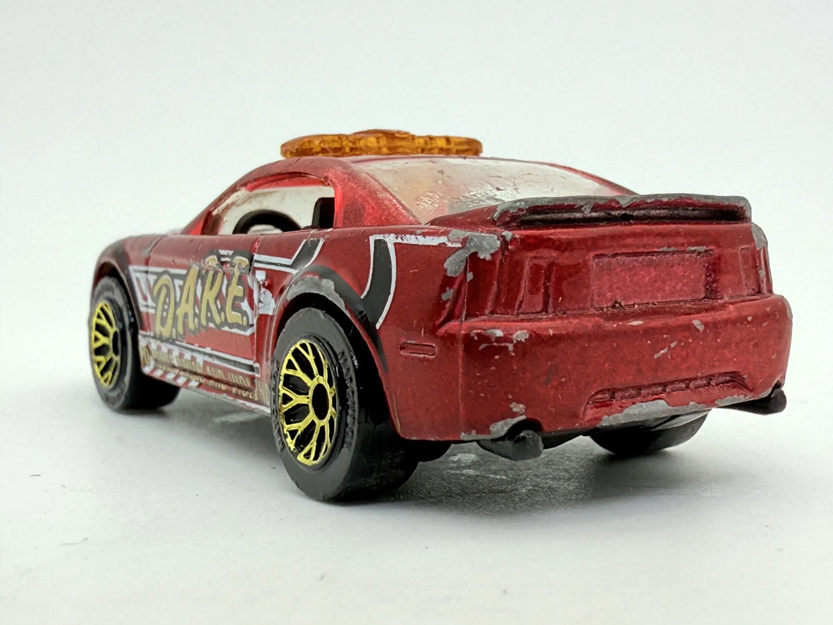 1999 Mustang Matchbox Czerwony 1:64 – zdjęcie 6