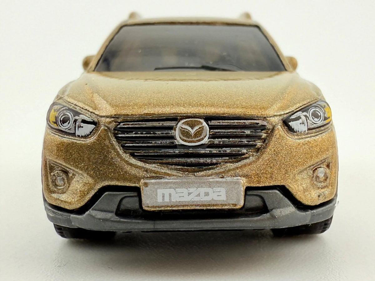 '16 Mazda CX-5 Matchbox 2017 Złoty 1:64 – zdjęcie 6