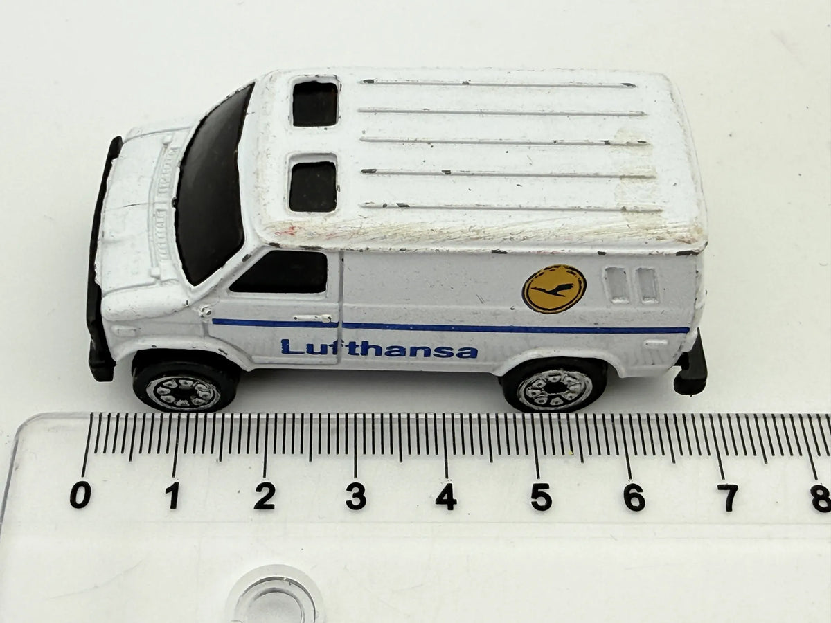 US VAN LUFTHANSA AIRPORT, Old Welly, Die cast, Biały, 1:64, Resoraki – zdjęcie 7