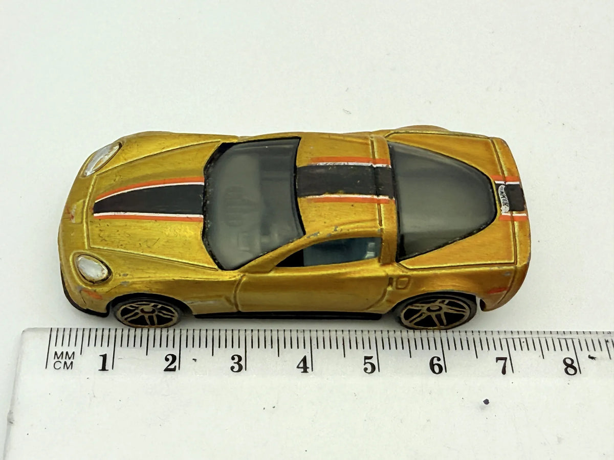 Corvette Z06 Hot Wheels Złoty 1:64 – zdjęcie 6