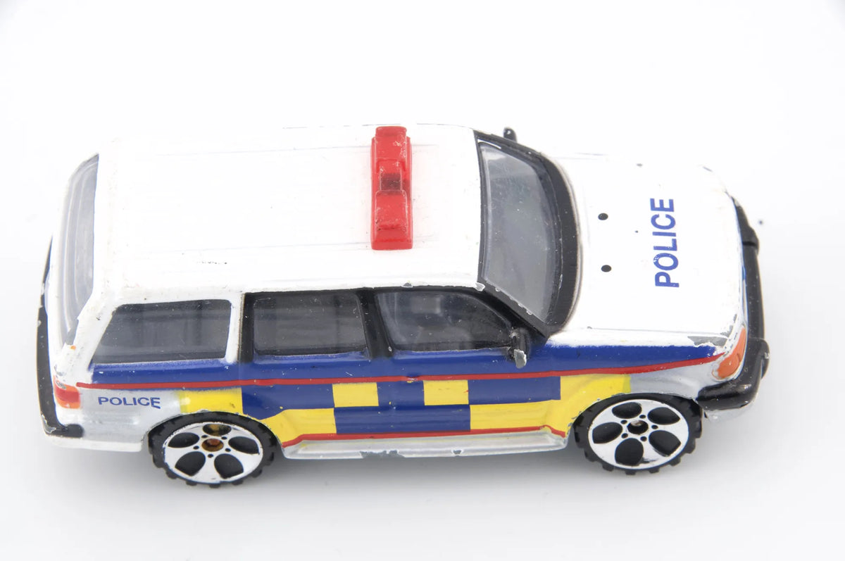 Ford Explorer Police Tonka Biały 1:64 – zdjęcie 6