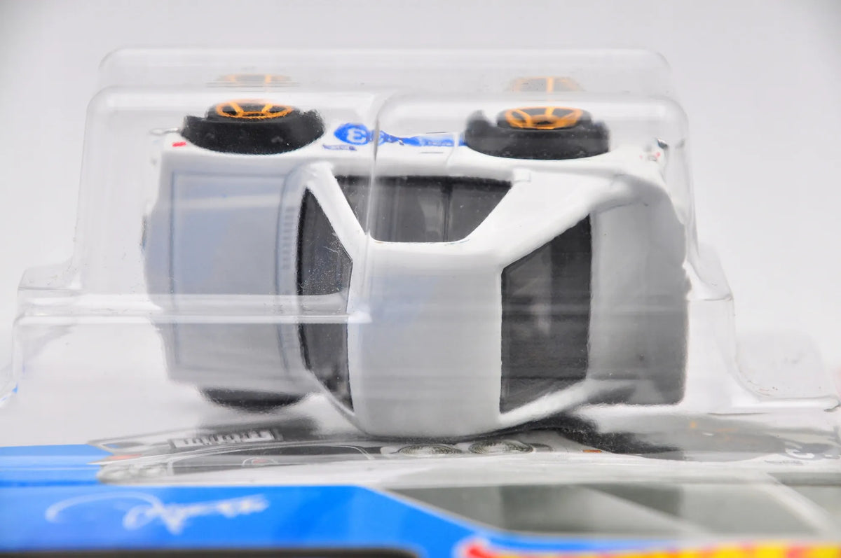 MAZDA RX-3 Hot Wheels 2024 Biały 1:64 – zdjęcie 6