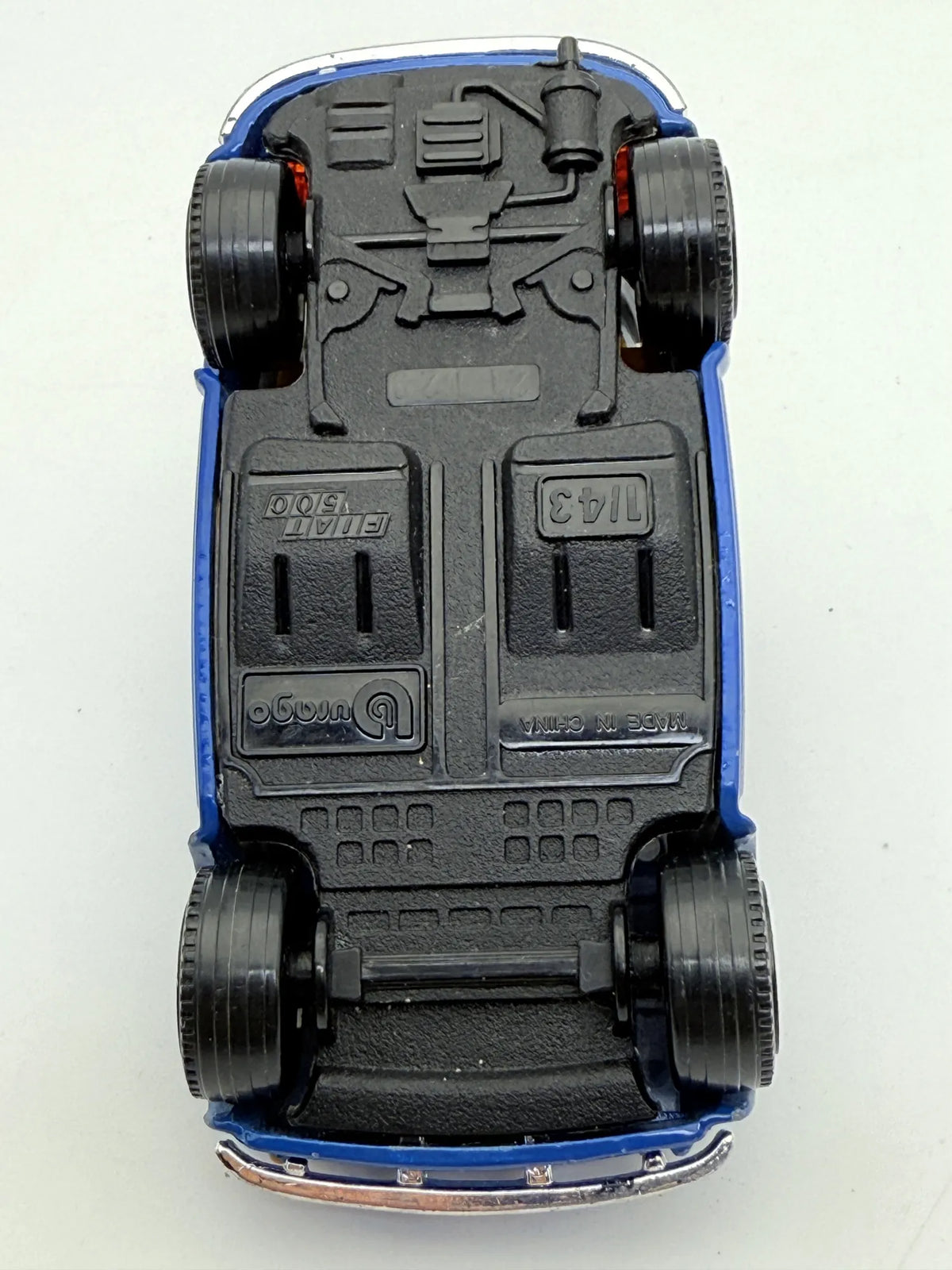 Fiat 500 Bburago Niebieski 1:43 – zdjęcie 6