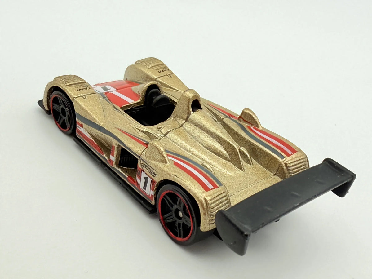 Cadillac Lmp Hot Wheels Złoty 1:64 – zdjęcie 6