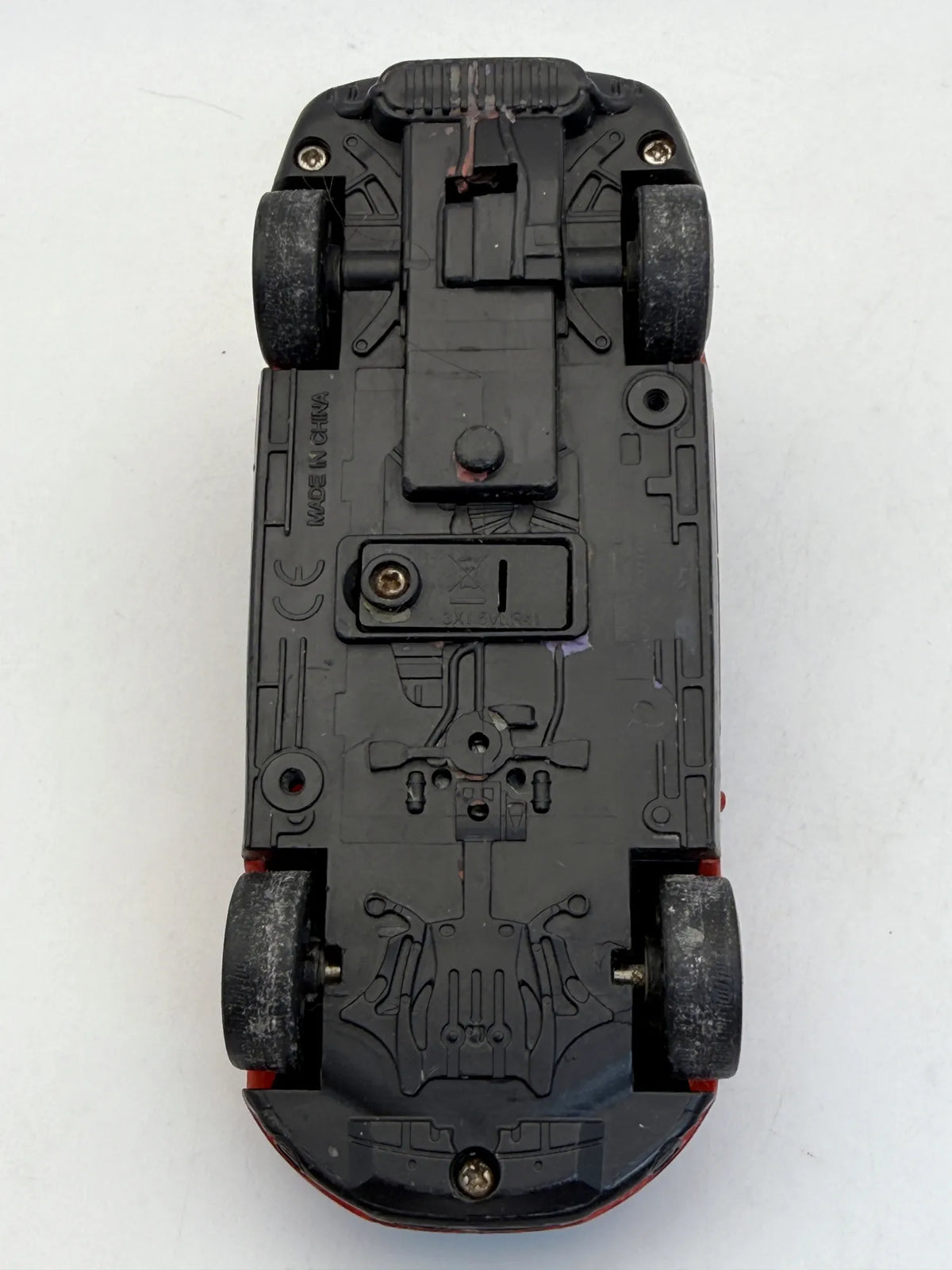 Audi Q8 Fire Dept Light & Sound Straż pożarna '90 Czerwony 1:32 – zdjęcie 7
