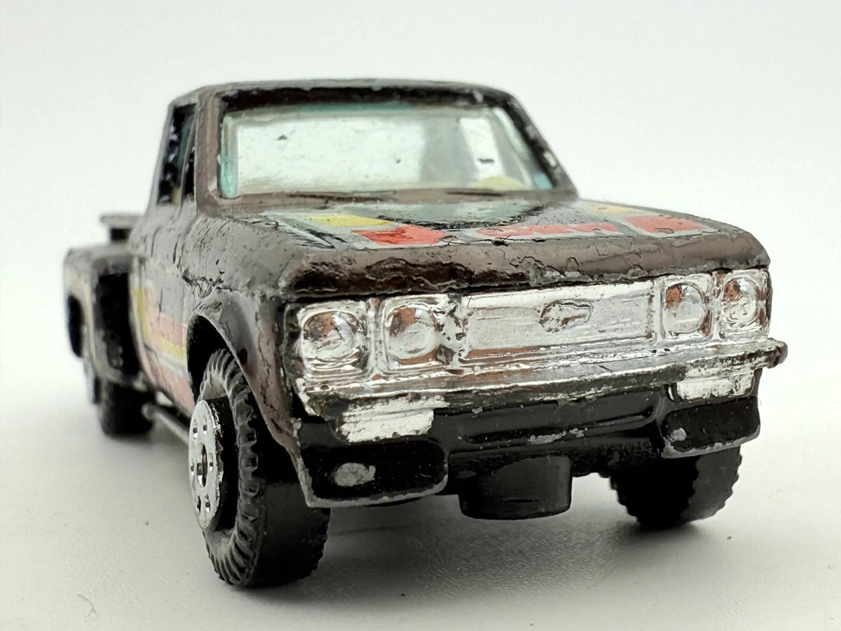Chevy Pickup Yatming Brązowy 1:64 – zdjęcie 7