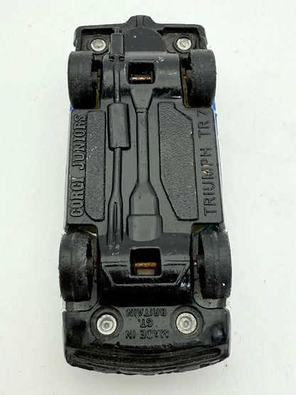 Triumph Tr7 Corgi Biała 1:64 Made in Wielka Brytania – zdjęcie 7