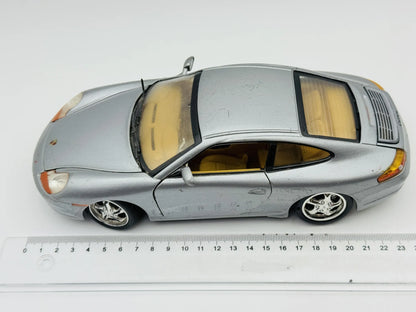Porsche 911 Carrera 996 Welly 1999 1:18 Luzak Srebrny – zdjęcie 7