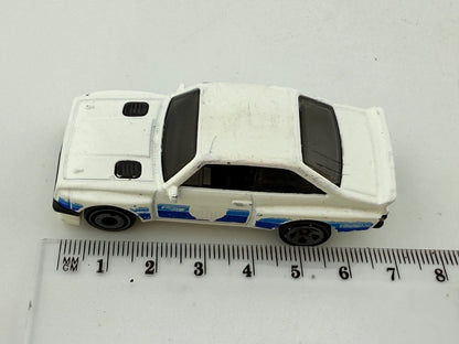 Ford Escort Rs2000 Hot Wheels 2012 Biały 1:64 – zdjęcie 7