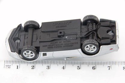 1982 Chevrolet Corvette Welly Srebrna 1:60 – zdjęcie 7