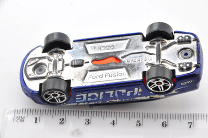 Ford Fusion, Hot Wheels, die cast resoraki, 1:64 – zdjęcie 7