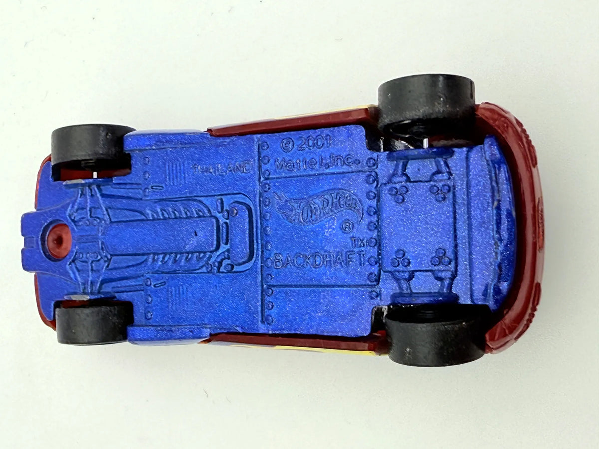 Backdraft Hot Wheels Czerwona 1:64 – zdjęcie 7