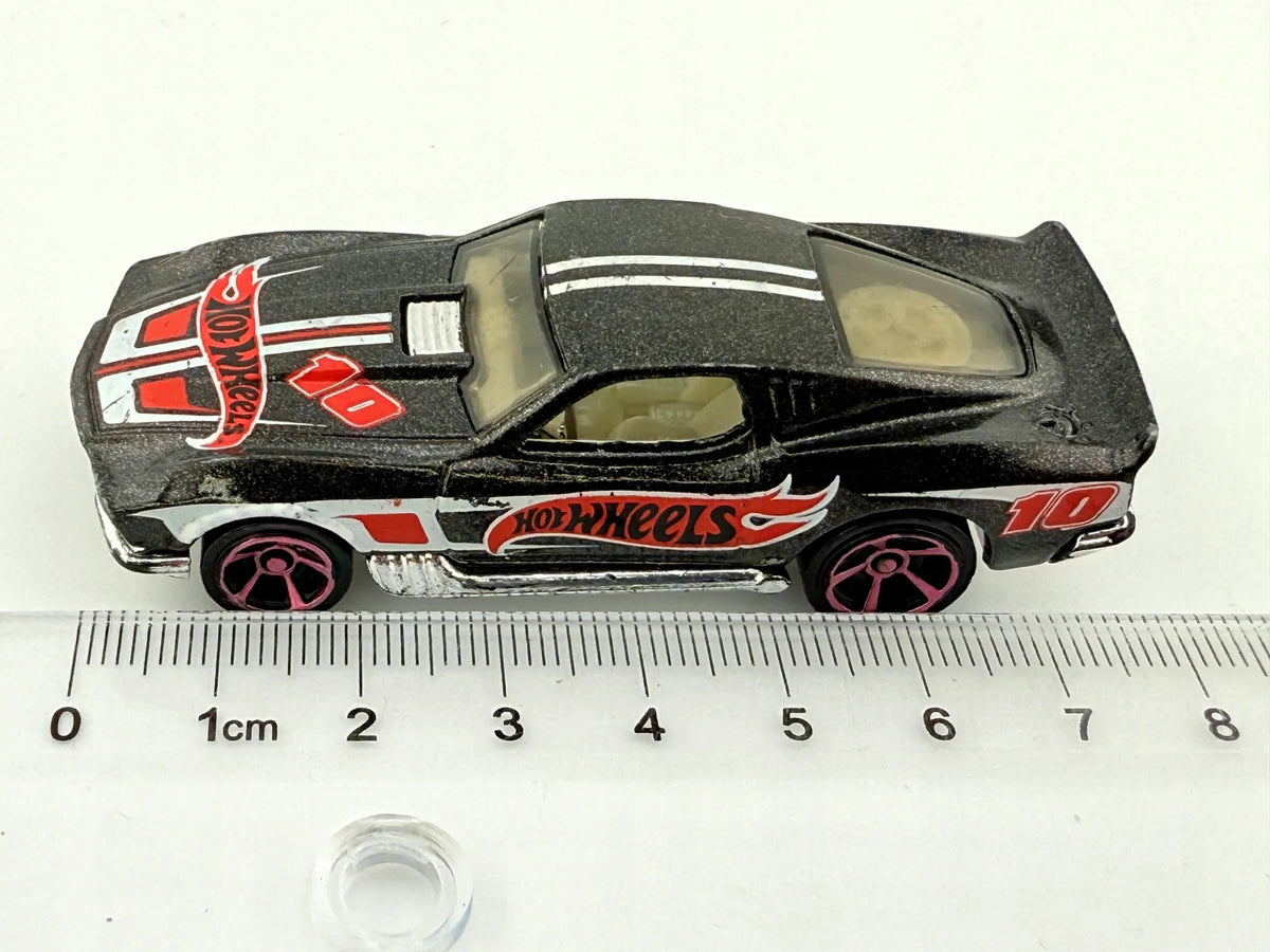 Datsun 240Z Hot Wheels Czarny 1:64 – zdjęcie 7