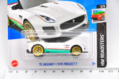 Jaguar F-Type Project 7 Hot Wheels 2024 Biały 1:64 – zdjęcie 7