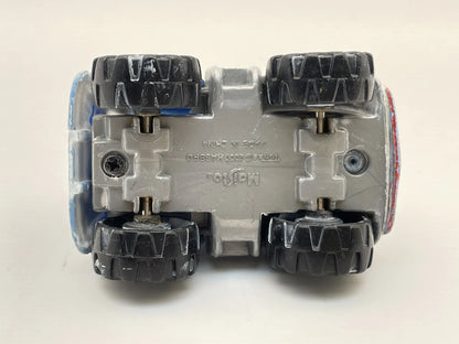 Pullback Chuck, Chuck & Friend, Tonka - Hasbro - Maisto 2000 Niebieski 1:64 – zdjęcie 7
