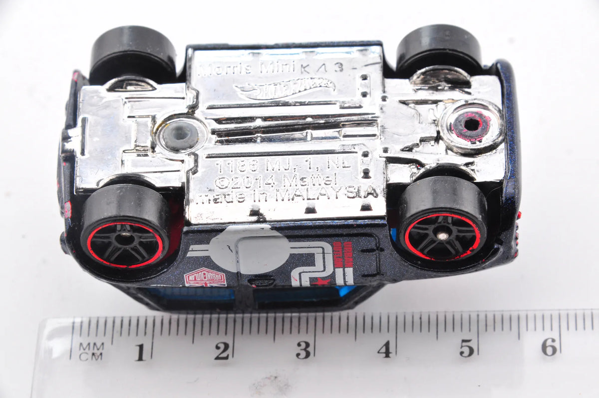 Morris Mini Hot Wheels 2014 Ciemnoniebieski 1:64 – zdjęcie 7