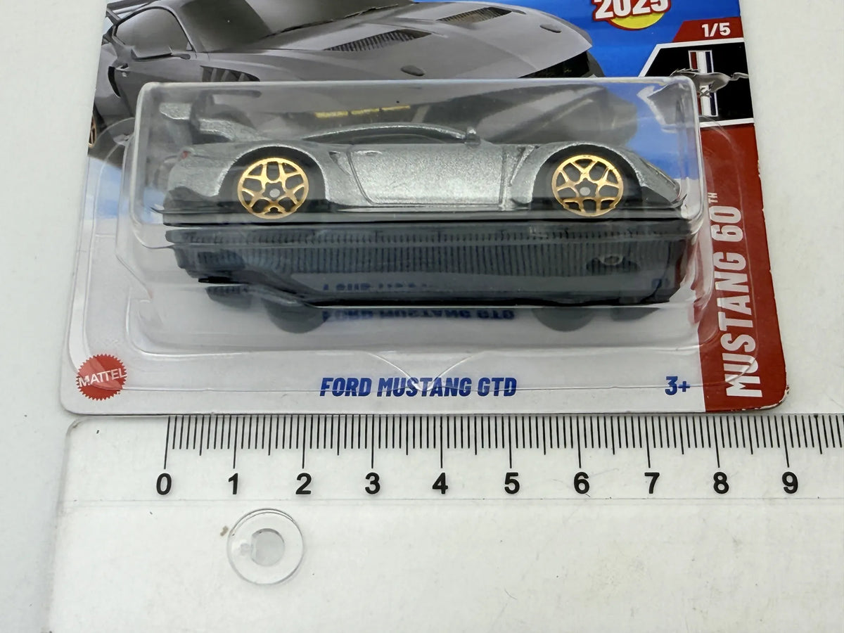 Ford Mustang Gtd Mainline Hot Wheels 2025 Srebrny 1:64 – zdjęcie 7