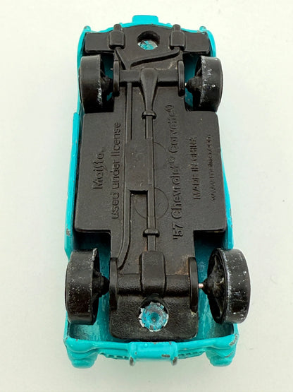 '57 Chevrolet Corvette Maisto Turkusowy 1:64 – zdjęcie 7