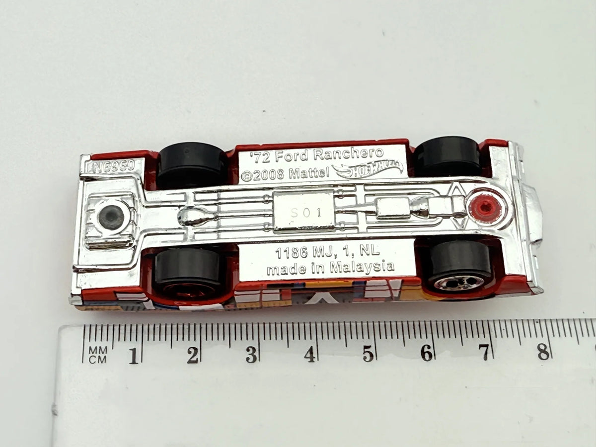 72 Ford Ranchero Hot Wheels Czerwony 1:64 – zdjęcie 7