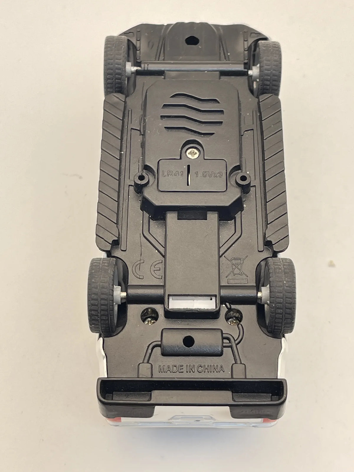 Jak Toyota Hilux Pickup 4X4, Resoraki, Die cast 1:36, biały – zdjęcie 7